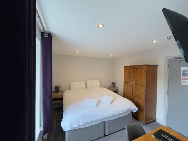 The White Lion Hotel Machynlleth Exteriör bild